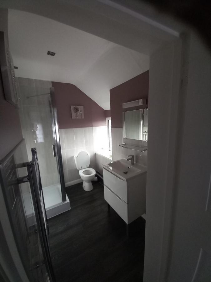 The Crown Inn Wentnor Екстер'єр фото