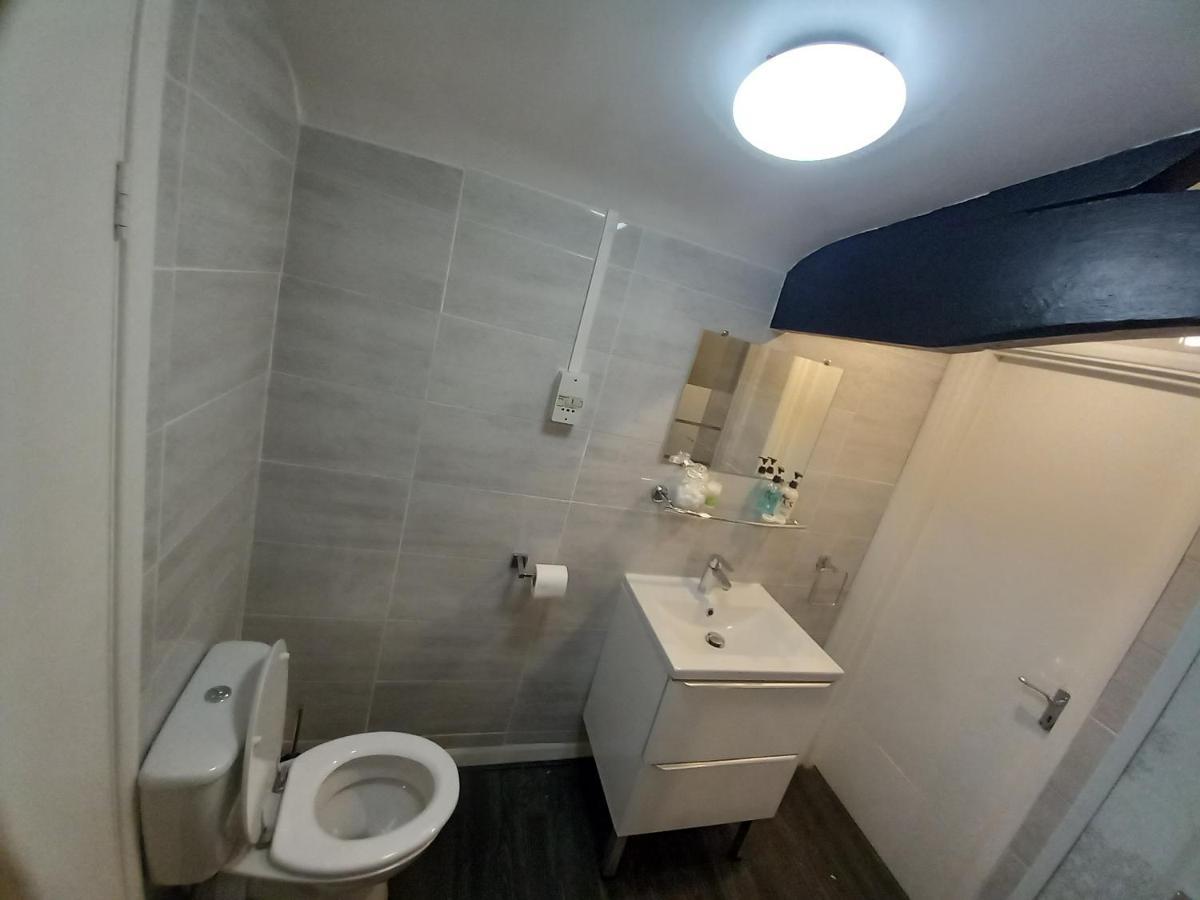 The Crown Inn Wentnor Екстер'єр фото